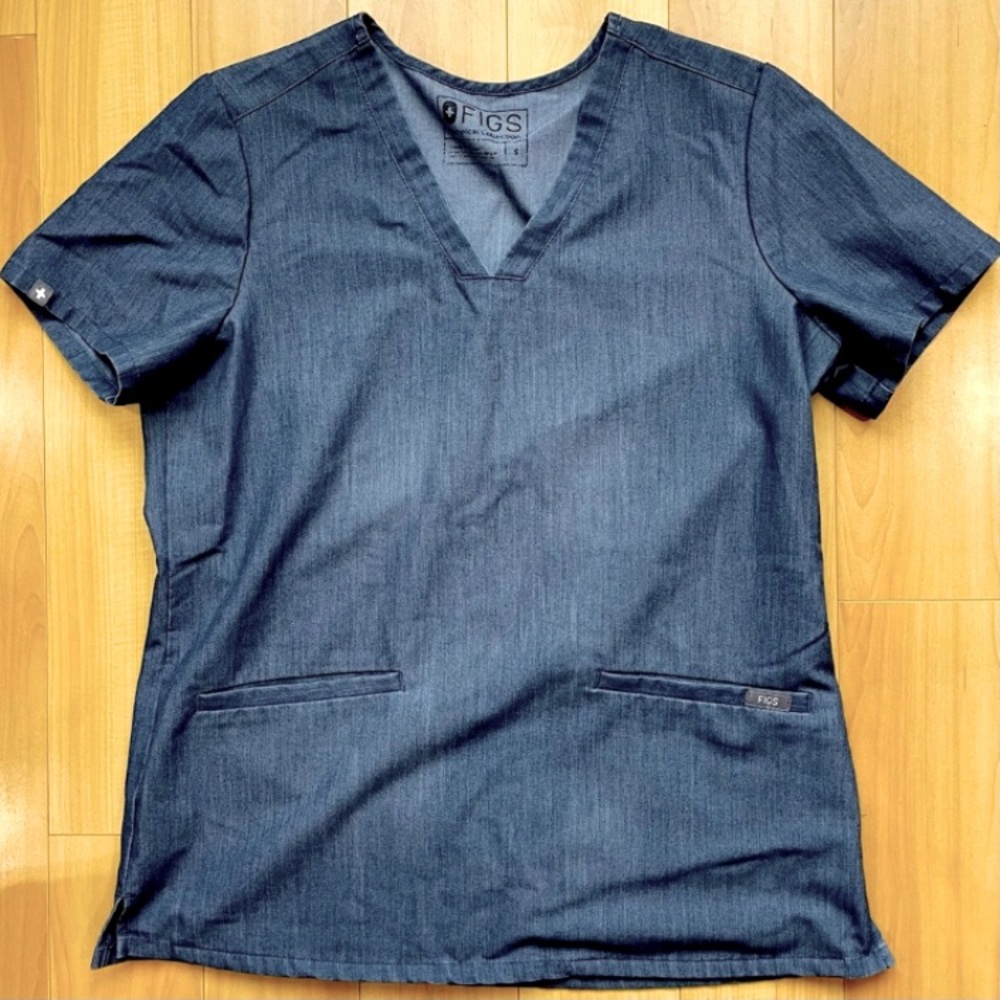 Figs denim set scrubs size small